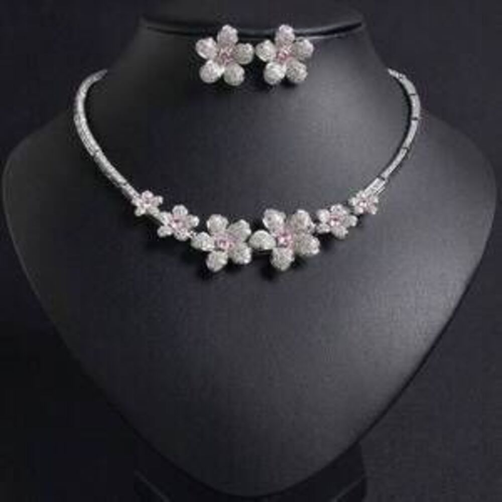 /Set Silver-Tone CZ Flower Shaped Earrings, Necklace Jewelry Set Y2K Gift